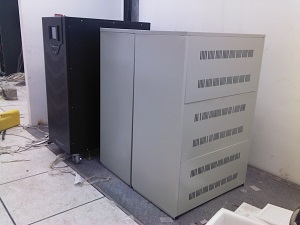 沈阳大商新玛特工频UPS